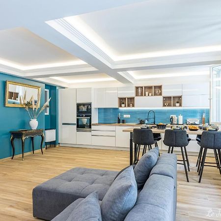Luxury 3 Bdr Garden & Parking - Angels' Garden Apartment Nisa Exterior foto