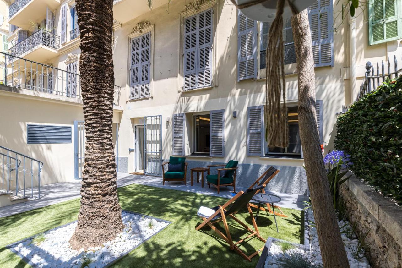 Luxury 3 Bdr Garden & Parking - Angels' Garden Apartment Nisa Exterior foto