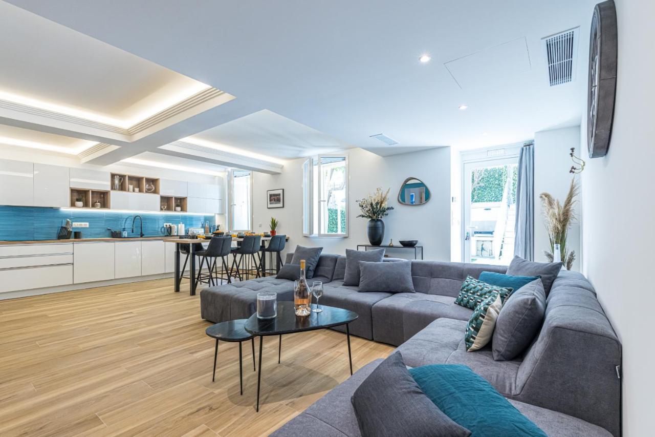 Luxury 3 Bdr Garden & Parking - Angels' Garden Apartment Nisa Exterior foto