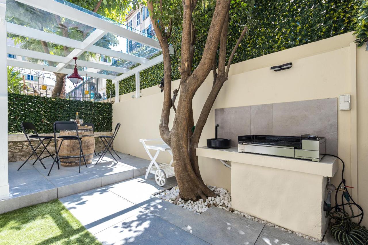 Luxury 3 Bdr Garden & Parking - Angels' Garden Apartment Nisa Exterior foto